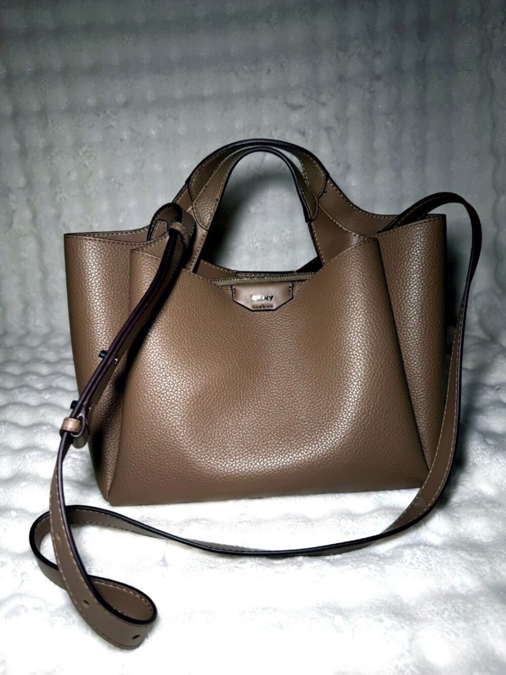 DKNY Tan Pebbled Leather Tote Bag with Crossbody Strap